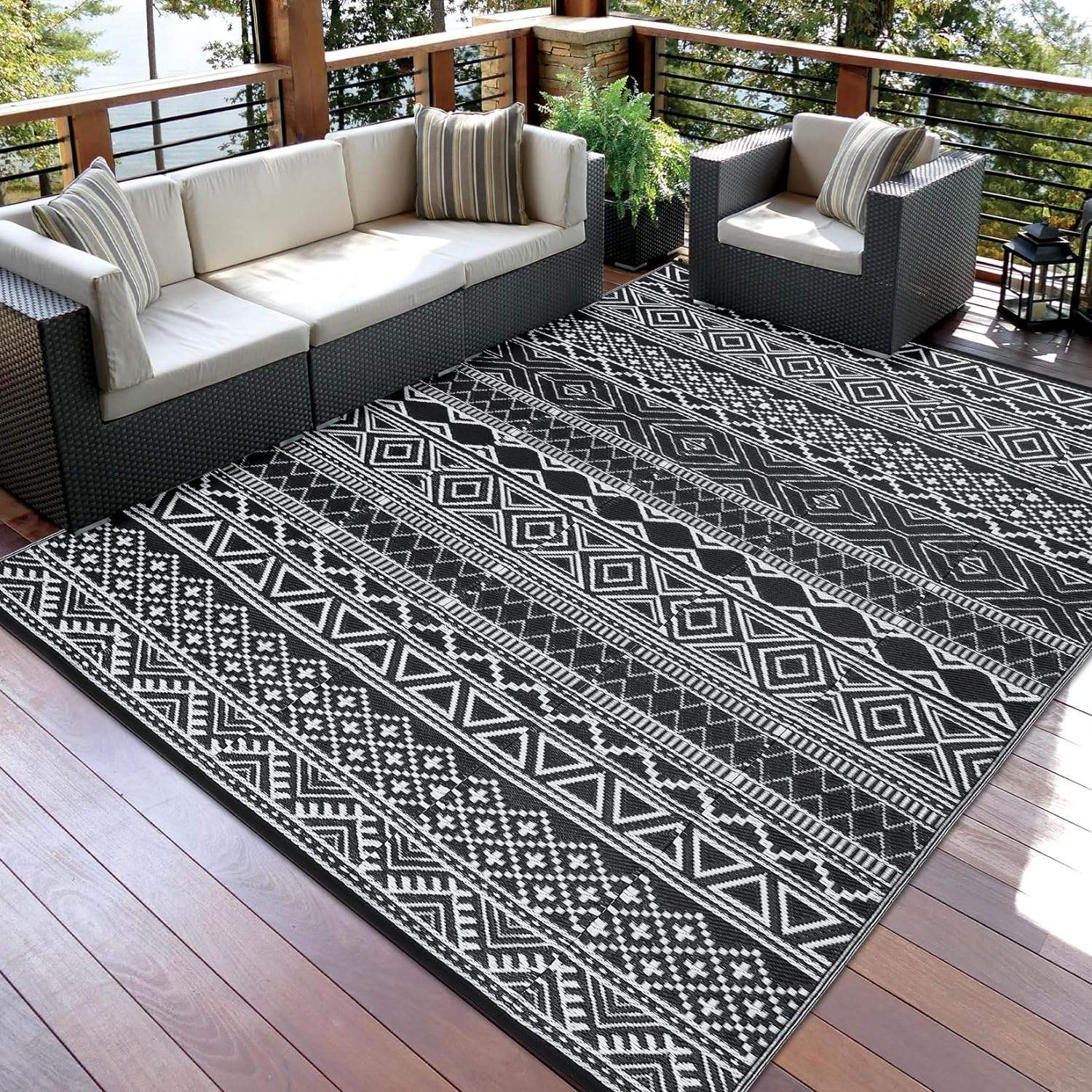 Recyclable PP Waterproof Outdoor Rug Debuts for North American Market, Meeting Multi-Scenario Patio, Camping & Picnic Demand